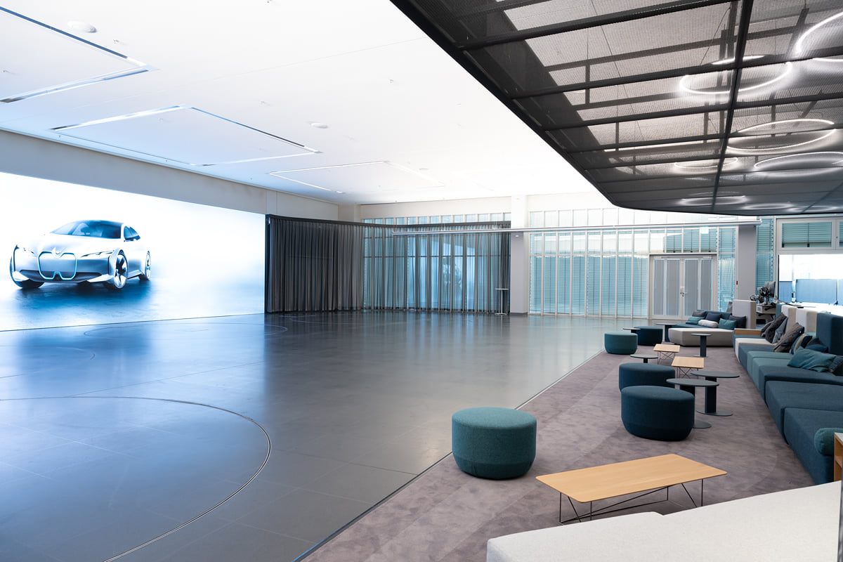 Thumbnail for Unique Penthouse Interior Ideas With Textured Bmw Design
