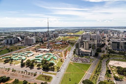 Bird's-eye view of Brasília's famed Monumental Axis. Image courtesy of Wikimedia Commons user Governo do Brasil. (CC BY 3.0 BR)