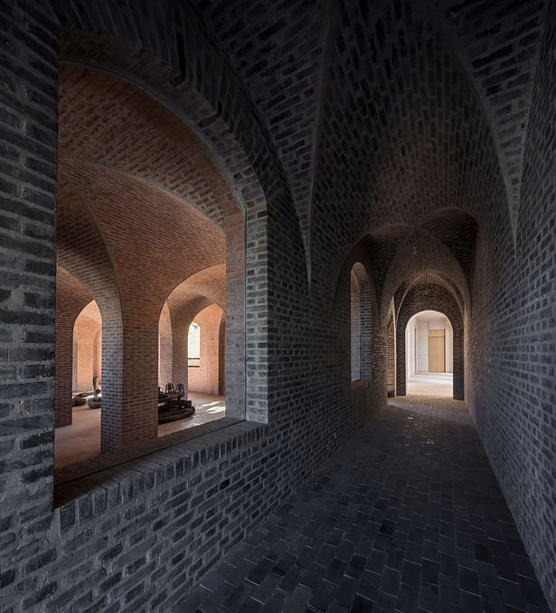 North corridor of cross vaults © Su shengliang