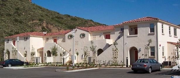 California State University Channel Islands (CSUCI) Faculty Housing (Apartments)