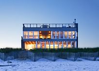 Five beachside houses by 'Resolution: 4 Architecture': Your Next Employer?