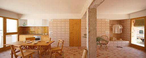 Interior Design - special mention: Can Picafort by Ted’A arquitectes. Photo: Luis Díaz.