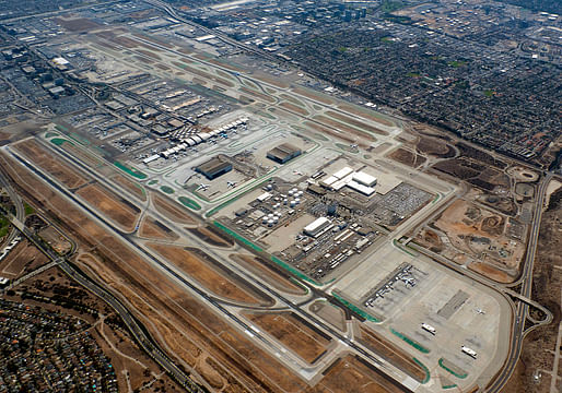 Aerial view of Los Angeles International Airport. Photo: D Ramey Logan & Taylor Mullin; image via Wikipedia.