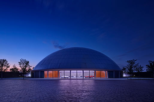 The General Motors Design Dome and Auditorium, original design by Eero Saarinen and Harley Earl, was a winner in the 2018 Modernism in America Awards. The 2021 edition is now accepting nominations (details below). Photo: James Haefner Photography.