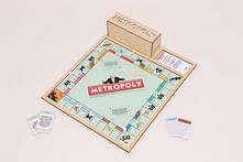 London is a game of life or death in 'Metropoly'