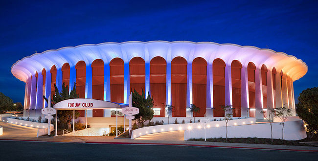 2014 LA Architectural Awards - Preservation Award: The Forum, presented by Chase. Architects: BBB Architects, House & Robertson Architects. Photo courtesy of 2014 L.A. Architectural Awards