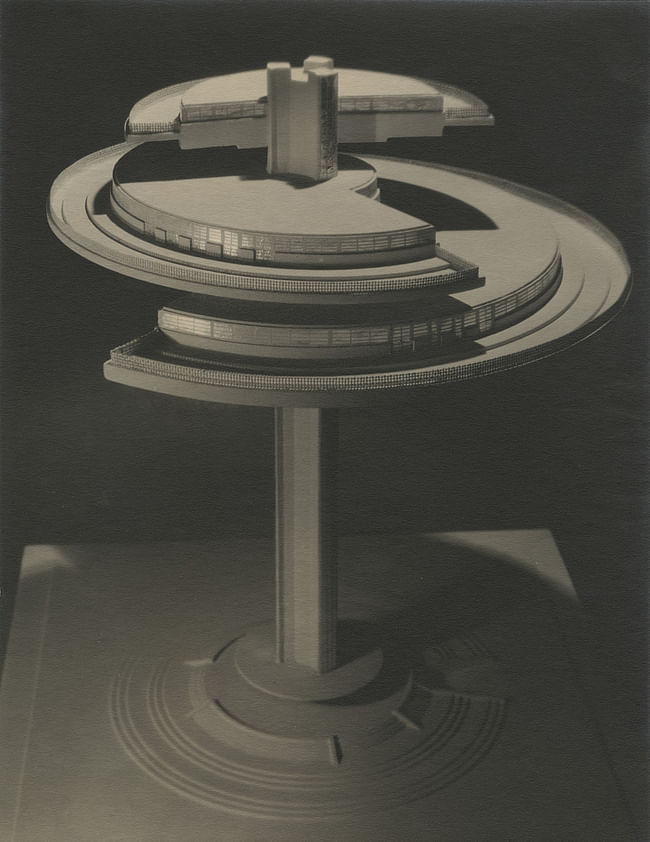 Maurice Goldberg. Norman Bel Geddes's model of the Aerial Restaurant, ca. 1930. Image courtesy of the Edith Lutyens and Norman Bel Geddes Foundation / Harry Ransom Center