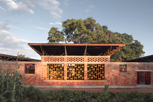 Wayair Foundation School by Jeju Studio and Arh+ in Tanzania. Photo: Iwo Borkowicz 