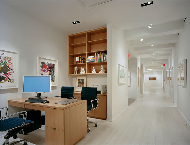 Gallery offices blend into the space seamlessly.