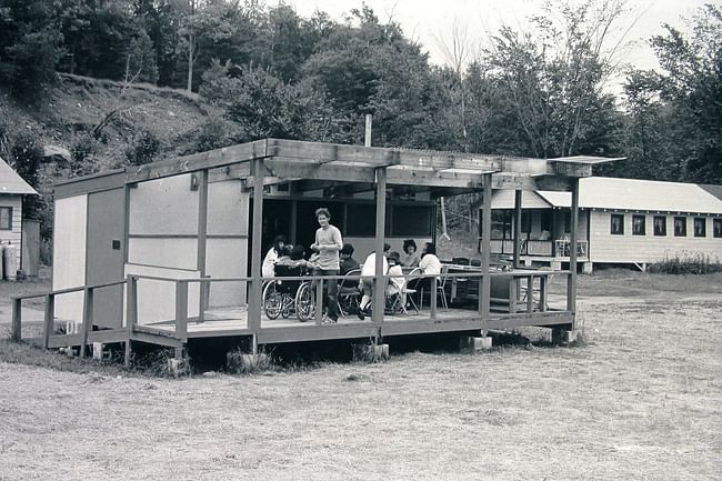 Camp Jened, ca.1970. Design and construction of the structures by Alan Winters. Photograph by Steve Honigsbaum. Courtesy of Ignacio G. Galán