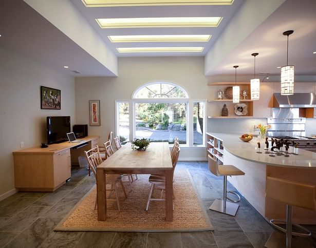 Kitchen Eating area