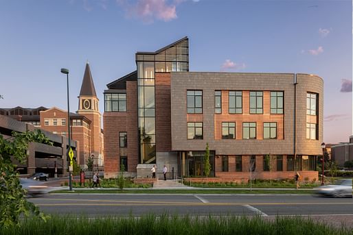 Burwell Center for Career Achievement by Lake|Flato (Denver, Colorado) was a winner in the New Construction Category in the 2023 North American Copper in Architecture Awards. Image Frank Ooms/ Courtesy of Copper Development Association Inc.