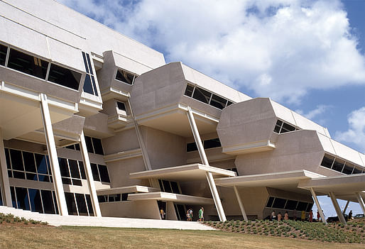 Paul Rudolph designed the Elion-Hitchings Building for the Burroughs Wellcome Company in 1969. Image courtesy of the Paul Rudolph Heritage Foundation.