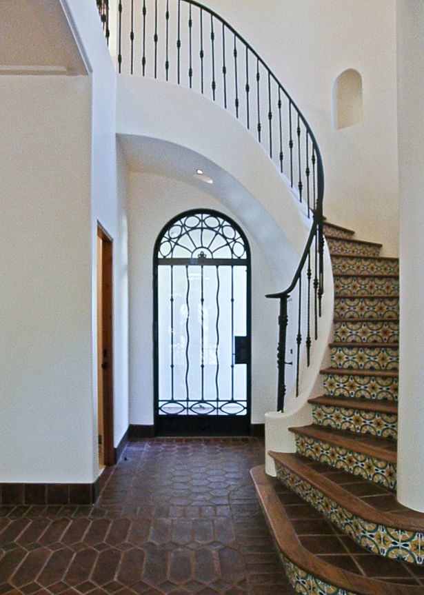 Entry & Stairwell