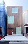Muji's prefab Vertical House now available for Japanese residences