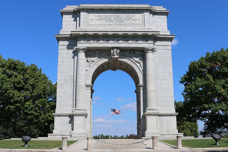 The Valley Forge War Memorial, one of many designed by the architect Paul Philippe Cret. Image courtesy of Photo courtesy of Wikimedia user Avsnarayan.