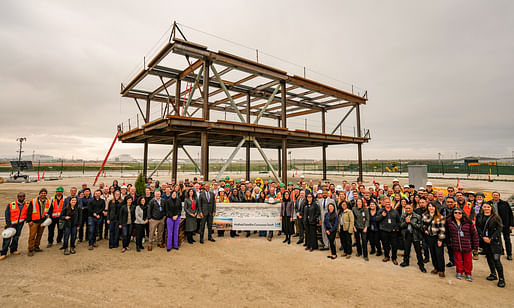Topping out ceremony of the LAX Midfield Satellite Concourse South project. Image courtesy Los Angeles World Airports