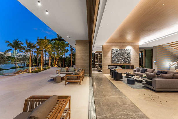 An air of indoor-outdoor synergy inspires and informs this unique residence.