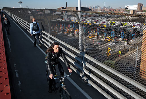 To get to work in Manhattan from Greenpoint, Brooklyn, Dana Johns rides her bike to a subway stop in Long Island City, Queens, locks the bike up and then hops on the 7 train for one stop to Grand Central. Credit Michael Appleton for The New York Times.