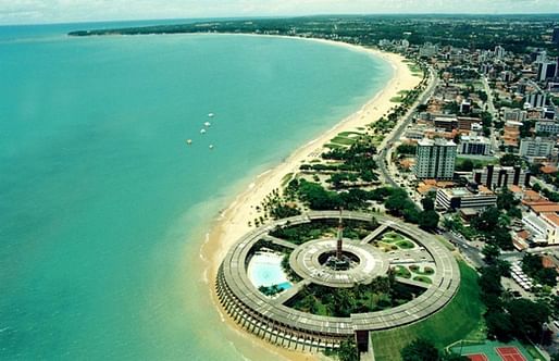 An aerial view of Bernardes’s Hotel Tambau. (via theguardian.com; Photograph: 6D/Bernardes)