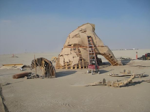 Construction on playa.