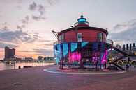 Lightwave : Baltimore's Beacon