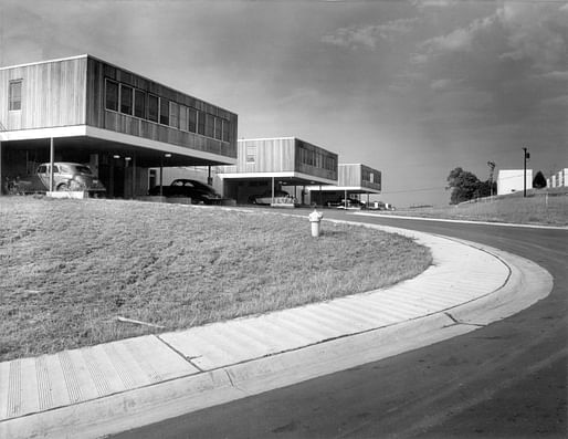 Postwar housing by SOM, Oak Ridge, CA, 1948. Image: SOM © Torkel Korling, courtesy Skidmore, Owings & Merrill LLP. 