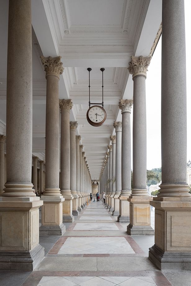 Spa colonnade, photo: Alex Shoots Buildings