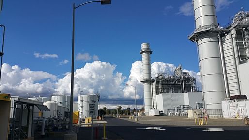 General Electric is closing its 10-year-old gas plant in California 20 years early. Image courtesy of Wikimedia user Oohlongjohnson. 
