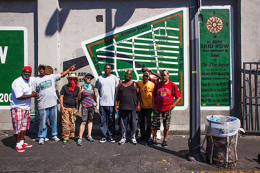 General Jeff and artists with the new mural (Photo by Stephen Zeigler). Image via laist.com.