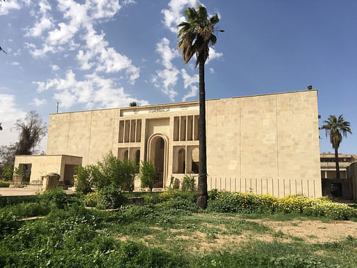 Main façade of the Mosul Cultural Museum in 2018. © Mosul Cultural Museum / Zaid Ghazi Saadallah. (CC BY-NC-ND 2.0)