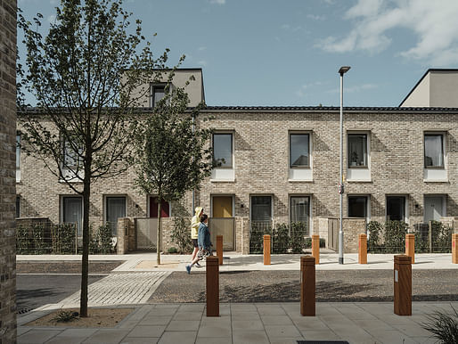 Designed by Mikhail Riches and Cathy Hawley, the Goldsmith Street development in Norwich, England showed what high-quality social housing can look like — and was awarded the RIBA Stirling Prize in response. © Tim Crocker