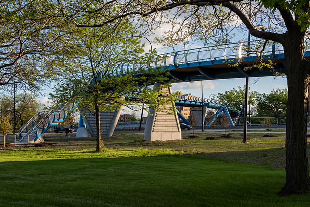 41st Street Pedestrian Bridge, Lake Shore Drive, Chicago (James Steinkamp Photography)