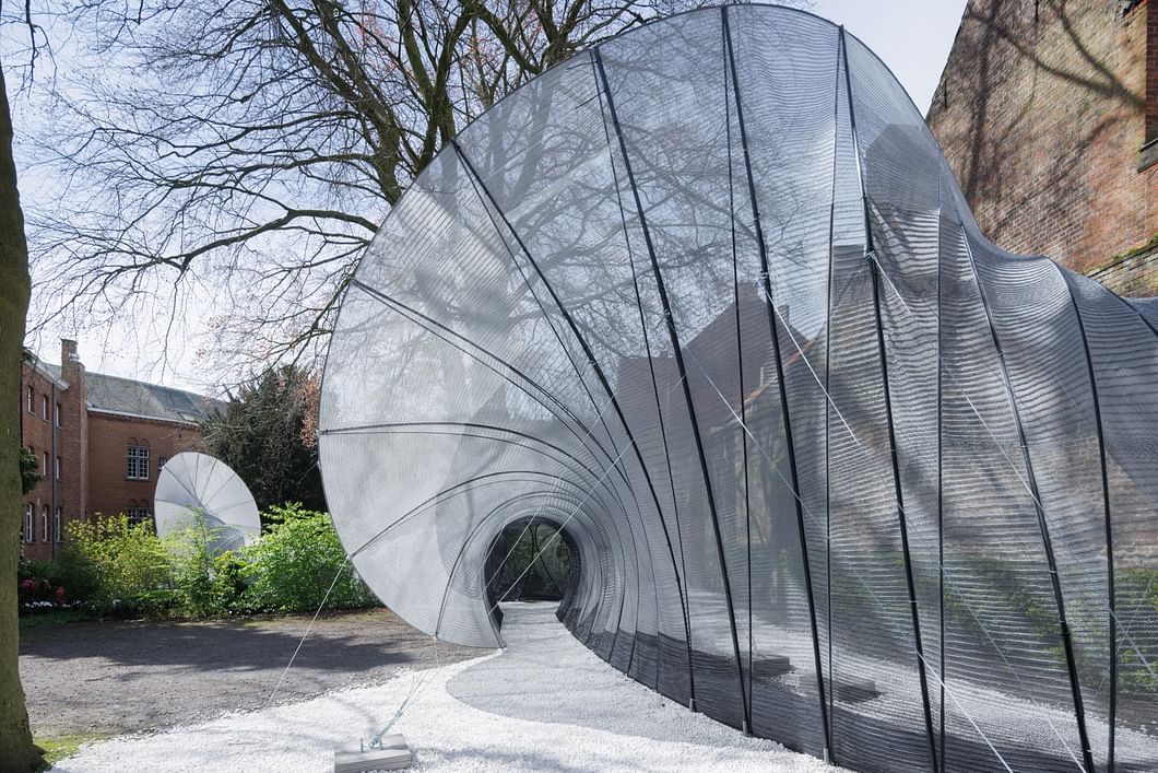 SO – IL creates 3D knit textile passage for Bruges Triennial 2024