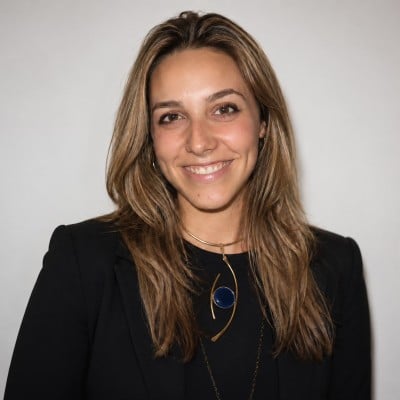 Adriana Noterile