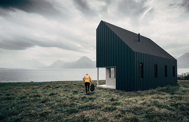 The Backcountry Hut Company, Alpine. Photo courtesy of Leckie Studio.