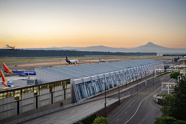 PDX Terminal Balancing & Concourse E Extension (Photo: Andrew Pogue)