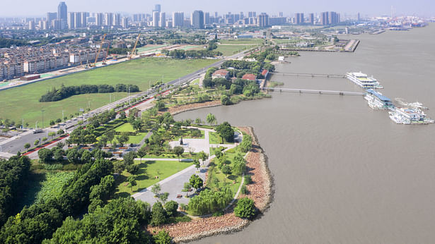 Complexity of the existing river edge is formally maintained, enhanced and secured with loose rock scaled for habitat.