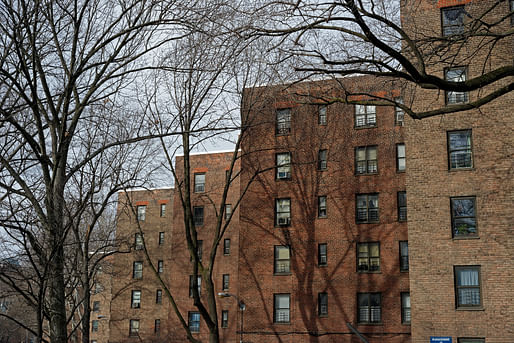 View of the Ingersoll Houses in Fort Green, Brooklyn. Image courtesy of Flickr user cisc1970. 