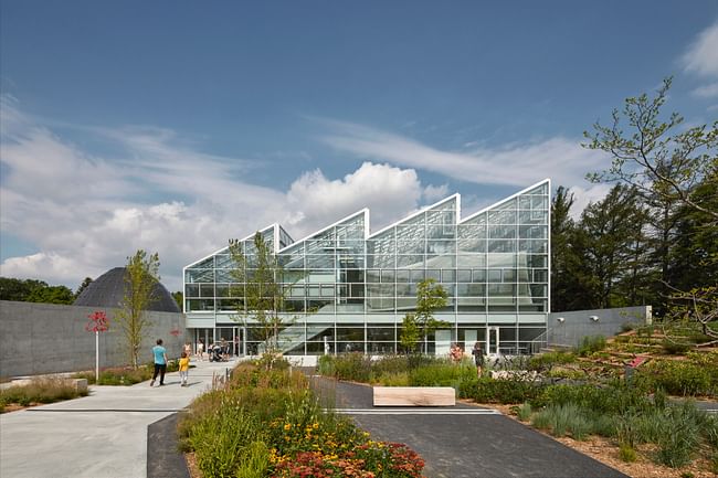 Main façade and Pollinator. Photo credit: James Brittain — Kuehn Malvezzi / Pelletier de Fontenay / Jodoin Lamarre Pratte architectes in consortium