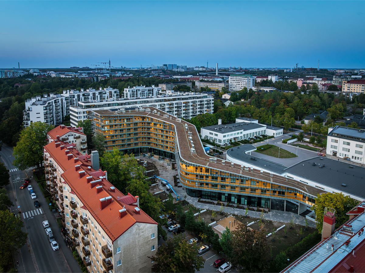 Steven Holl winds up Helsinki with Meander Housing design