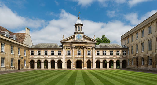 University of Cambridge campus. Image credit: <a href="https://commons.wikimedia.org/wiki/File:Emmanuel_College_Front_Court,_Cambridge,_UK_-_Diliff.jpg">Wikimedia user David Iliff</a> licensed under CC BY-SA 3.0