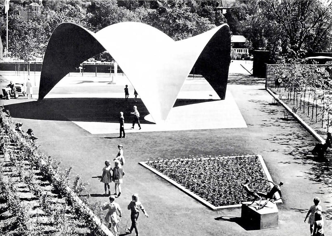 The curved concrete of experimental architect Félix ​Candela on