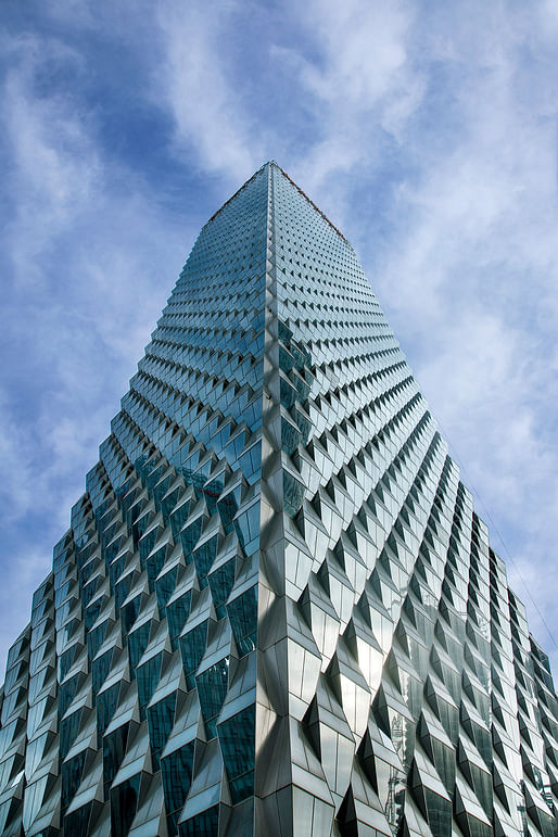 Beijing Greenland Dawangjing Tower​ in Beijing by Skidmore, Owings & Merrill. Photo © Lv Hengzong.