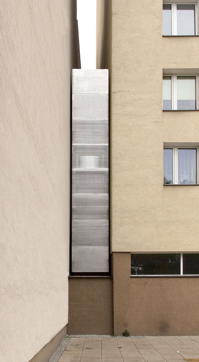 Keret House, the front view by Tycjan Gniew Podskarbinski, © Polish Modern Art Foundation.