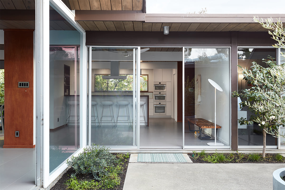 Burlingame Eichler Remodel by Klopf Architecture | Klopf Architecture ...