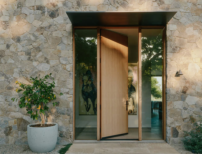 10 doors and entrances that stood out this week