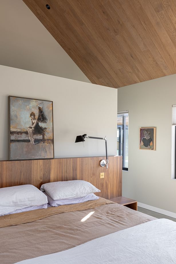 Ben Hudson Architects - Gallery House - master bedroom detail