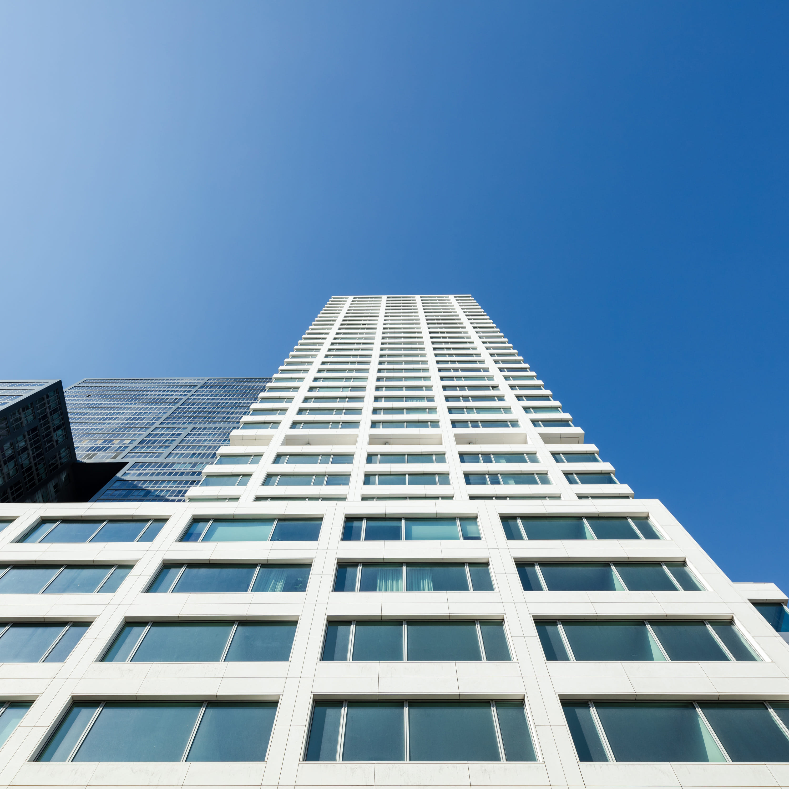 Álvaro Siza's first U.S. building completes in New York City