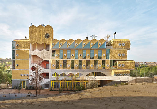 Reggio School in Madrid by ANDRES JAQUE / OFFICE FOR POLITICAL INNOVATION. Photo by José Hevia